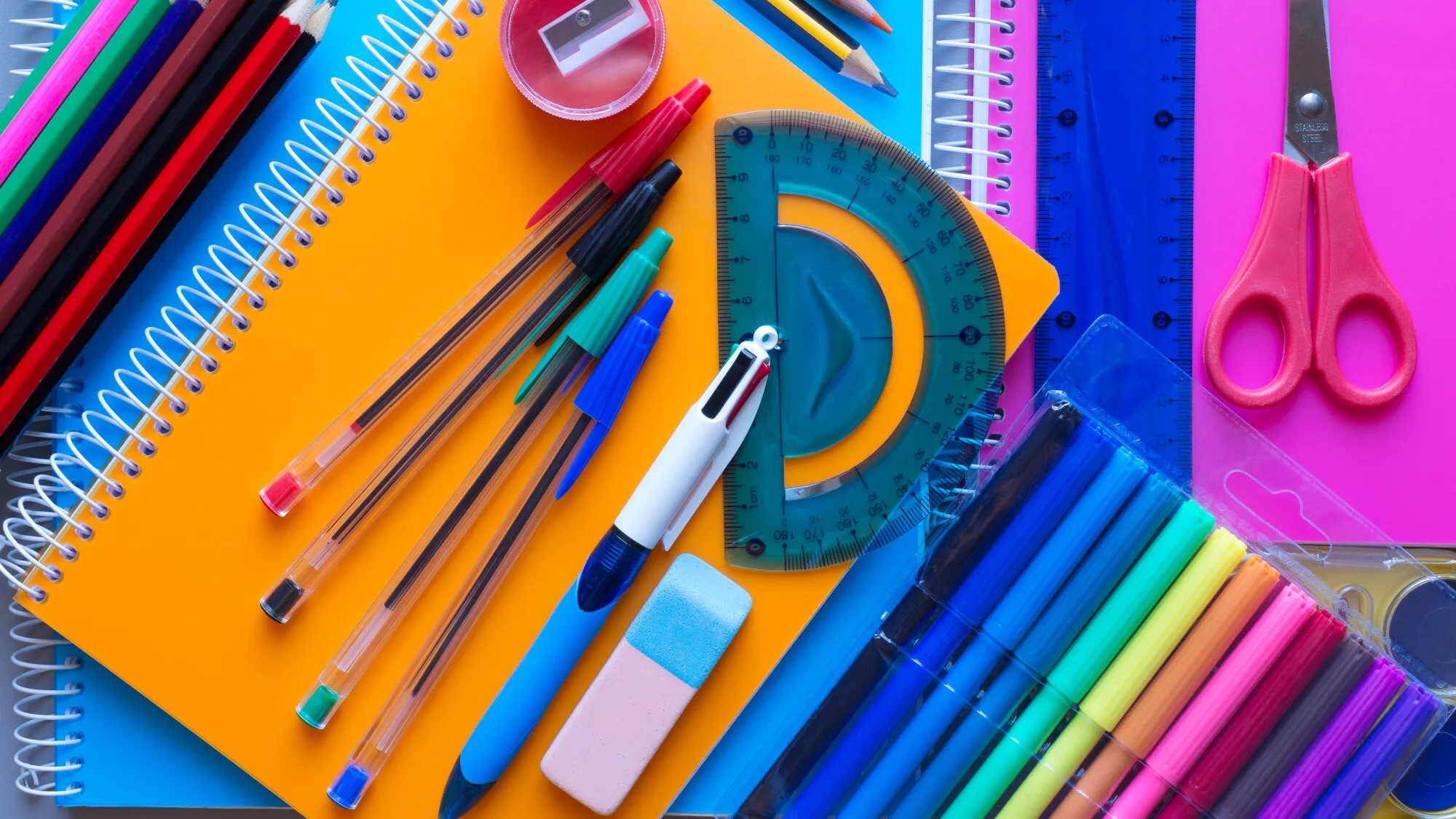 trois-idees-pour-mieux-choisir-nos-fournitures-sco-.webp